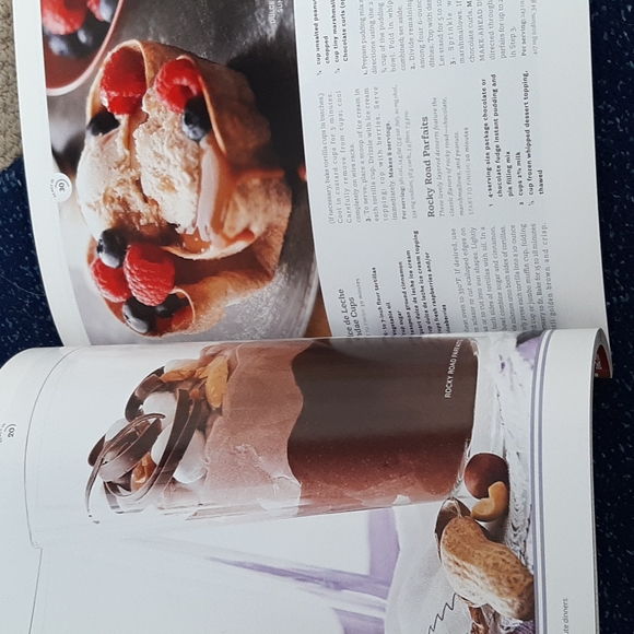 Bundle of Cookbook's....30 Minute Dinners & Make & Take Meals - Picture 16 of 16